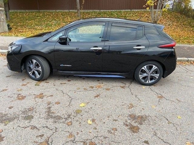 2018 NISSAN LEAF - 26