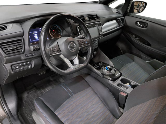 2018 NISSAN LEAF - 7