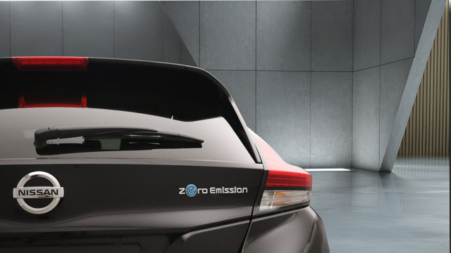 2018 NISSAN LEAF - 9