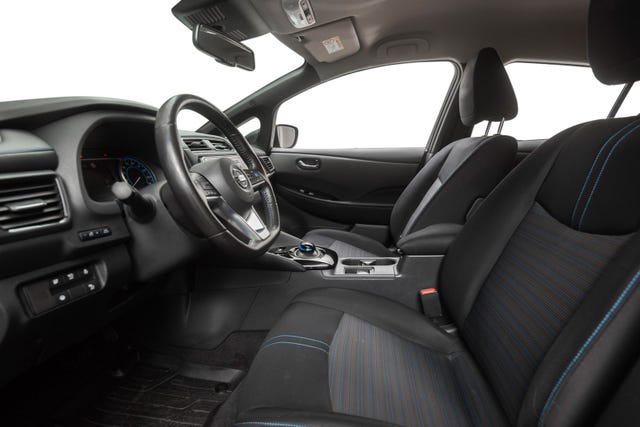 2018 NISSAN LEAF - 12