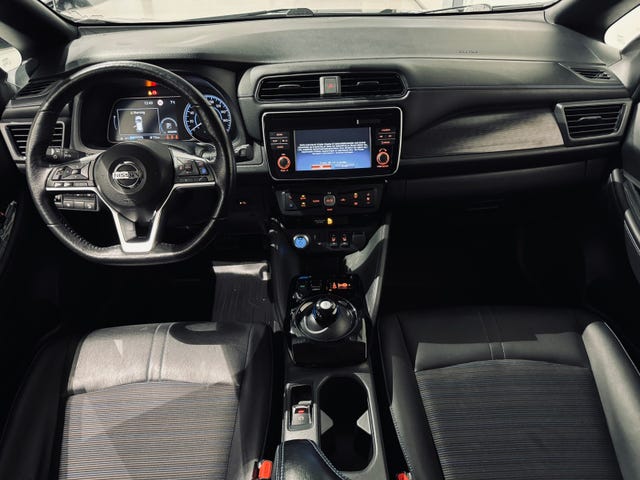 2018 NISSAN LEAF - 15