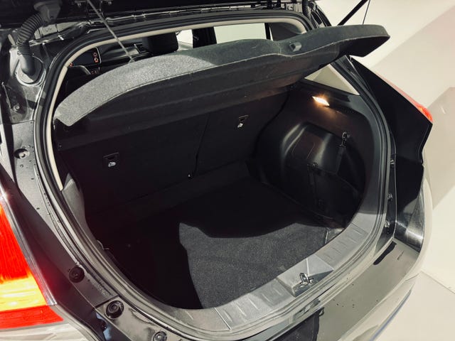 2018 NISSAN LEAF - 27