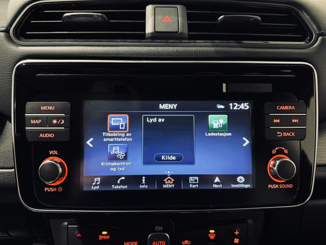 2018 NISSAN LEAF - 26