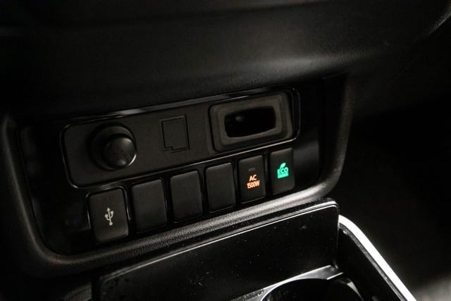 2020 MITSUBISHI OUTLANDER - 31