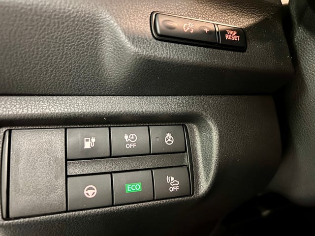2018 NISSAN LEAF - 16
