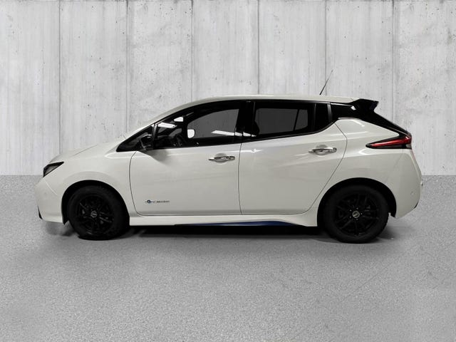 SJNFAAZE1U0019159 2018 NISSAN LEAF-5