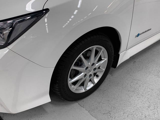 2018 NISSAN LEAF - 13