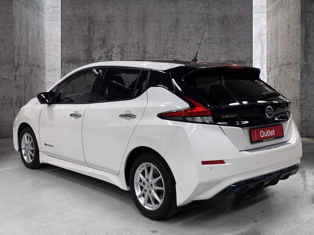 SJNFAAZE1U0022997 2018 NISSAN LEAF-2