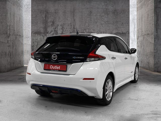 SJNFAAZE1U0022997 2018 NISSAN LEAF-3