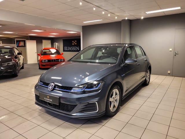2018 VOLKSWAGEN GOLF - 11