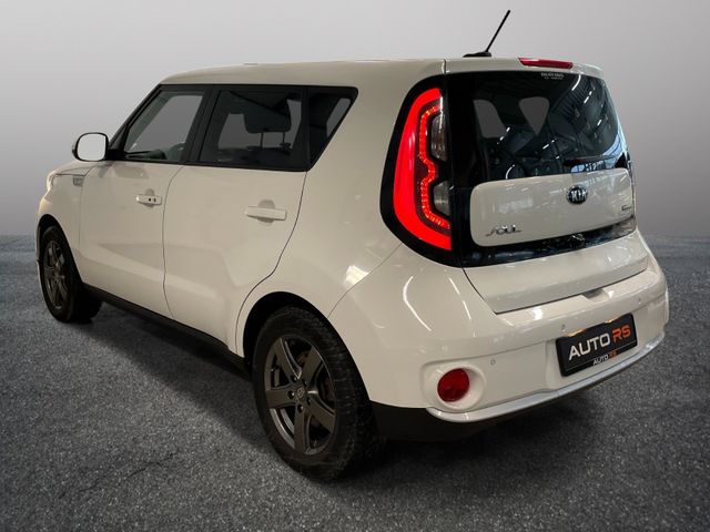 KNAJX81EFH7018393 2017 KIA SOUL-3