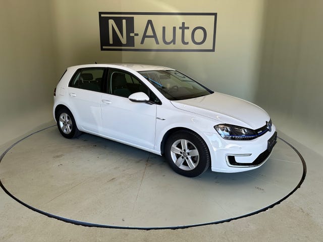 2015 VOLKSWAGEN GOLF - 9