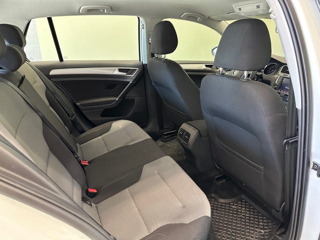 2015 VOLKSWAGEN GOLF - 15