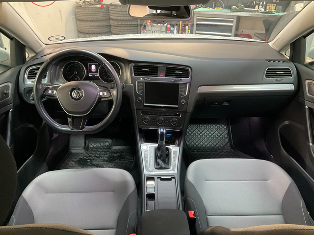 2015 VOLKSWAGEN GOLF - 13