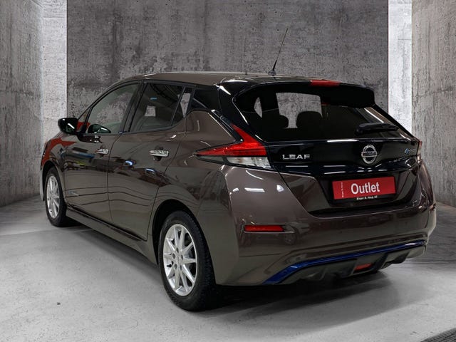 SJNFAAZE1U0030476 2018 NISSAN LEAF-4