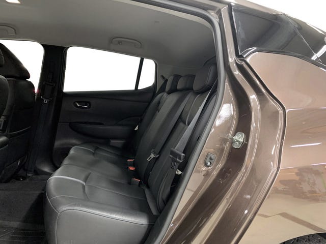 2018 NISSAN LEAF - 9