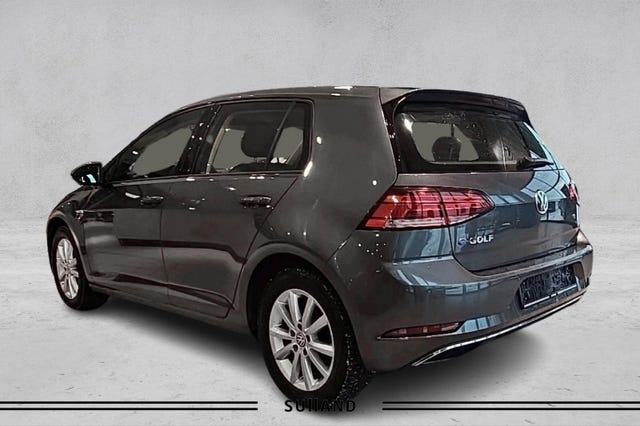 WVWZZZAUZJW906803 2018 VOLKSWAGEN GOLF-2