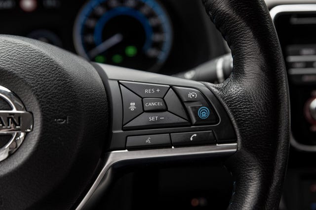 2018 NISSAN LEAF - 14