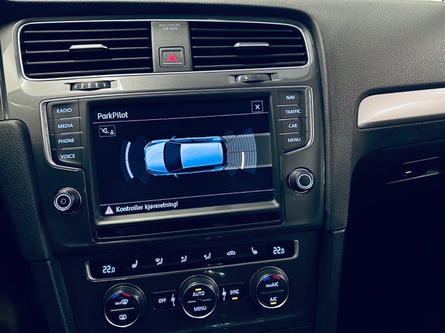 2015 VOLKSWAGEN GOLF - 12
