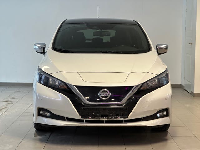 SJNFAAZE1U0002752 2018 NISSAN LEAF-1