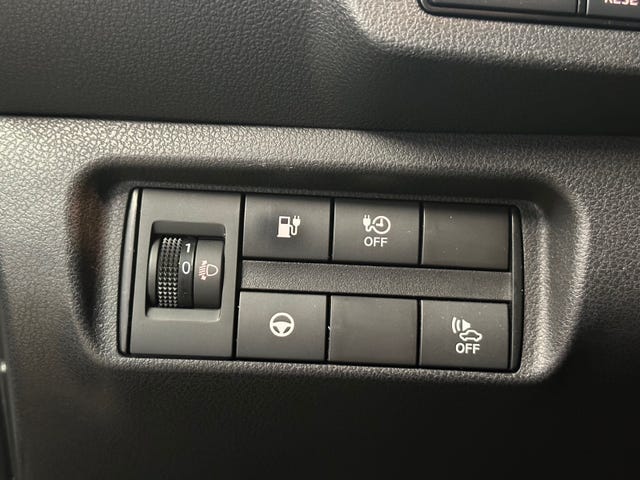 2018 NISSAN LEAF - 19