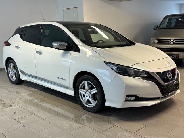 2018 NISSAN LEAF - 8