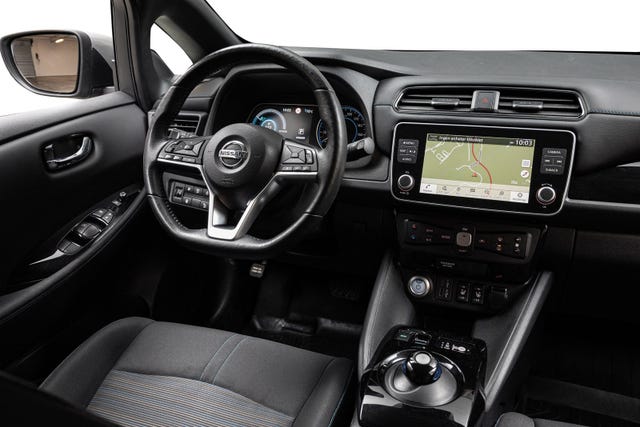 2021 NISSAN LEAF - 26