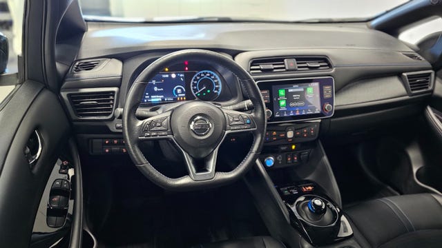 2020 NISSAN LEAF - 14