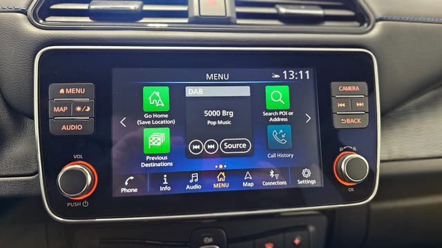 2020 NISSAN LEAF - 32