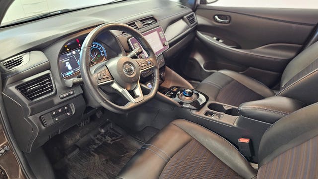 2020 NISSAN LEAF - 45