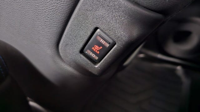 2020 NISSAN LEAF - 16