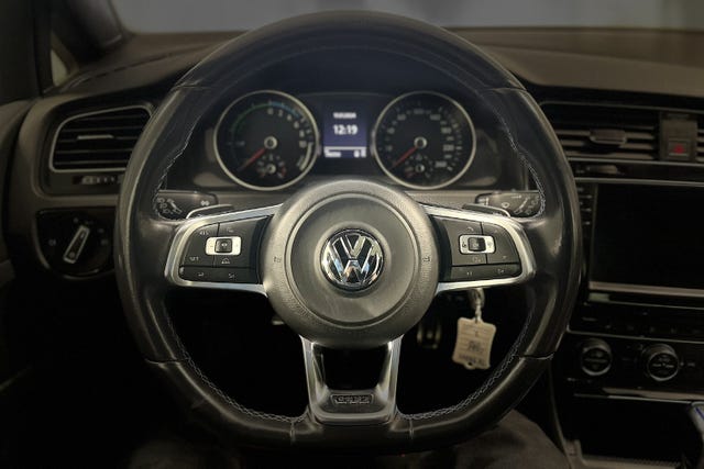 2015 VOLKSWAGEN GOLF - 11