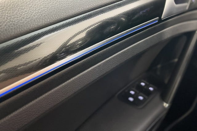 2015 VOLKSWAGEN GOLF - 15