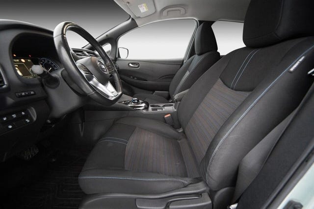 2018 NISSAN LEAF - 10