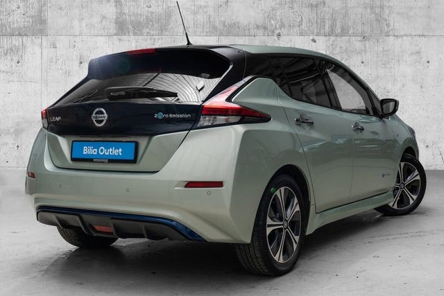 SJNFAAZE1U0017001 2018 NISSAN LEAF-5