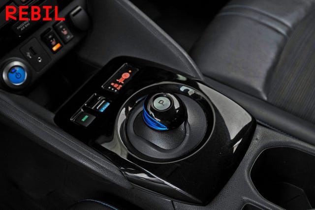 2018 NISSAN LEAF - 19