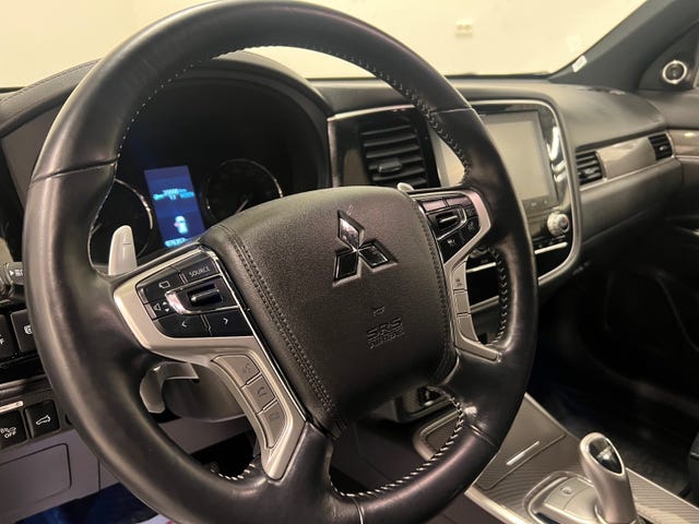 2020 MITSUBISHI OUTLANDER - 9
