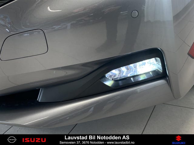 2021 NISSAN LEAF - 9