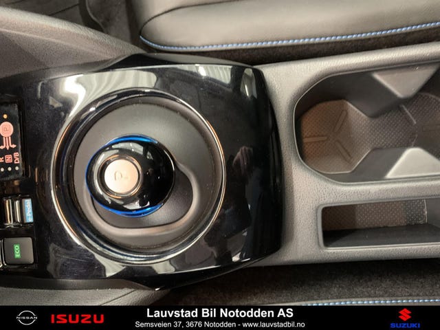 2021 NISSAN LEAF - 25