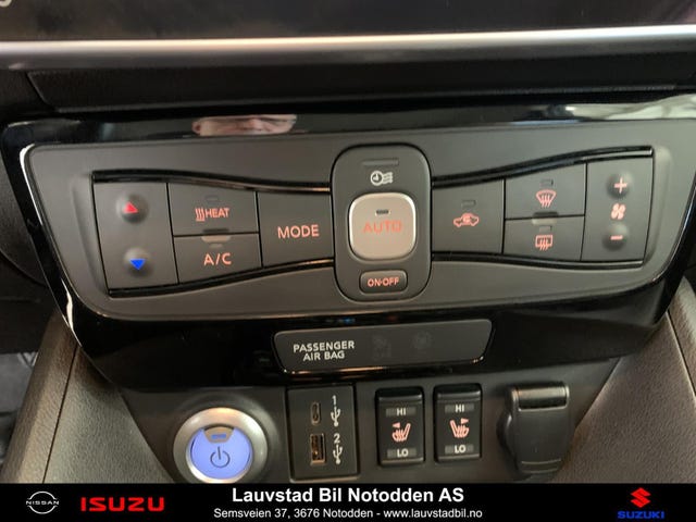 2021 NISSAN LEAF - 22