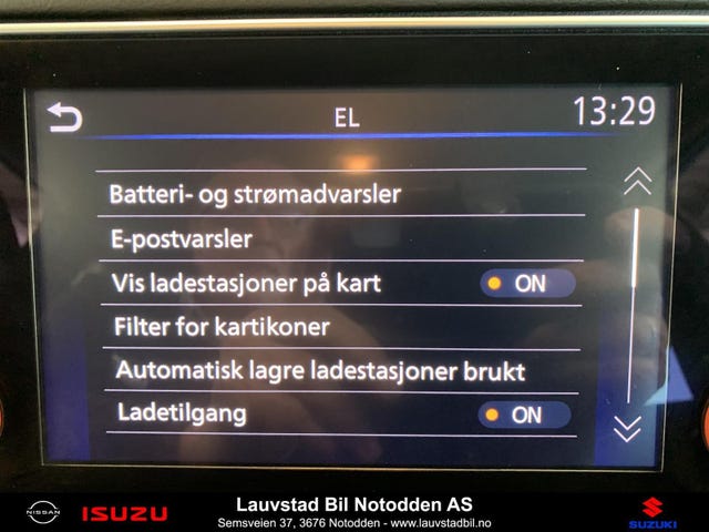 2021 NISSAN LEAF - 30