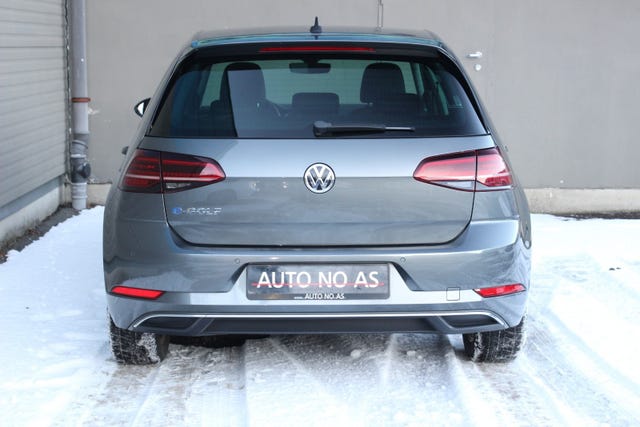 WVWZZZAUZJ8909709 2018 VOLKSWAGEN GOLF-3