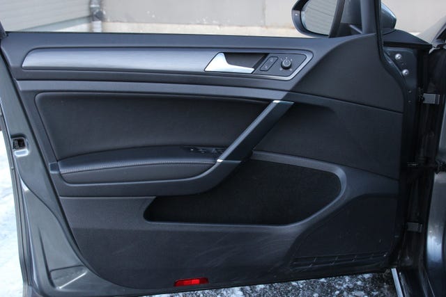 2018 VOLKSWAGEN GOLF - 8