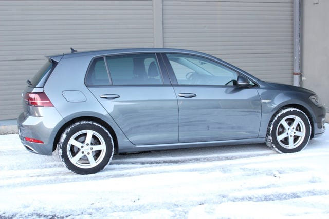 WVWZZZAUZJ8909709 2018 VOLKSWAGEN GOLF-5
