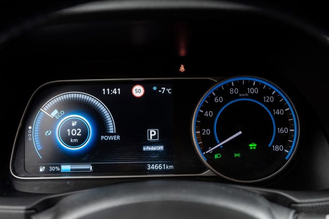 2021 NISSAN LEAF - 14