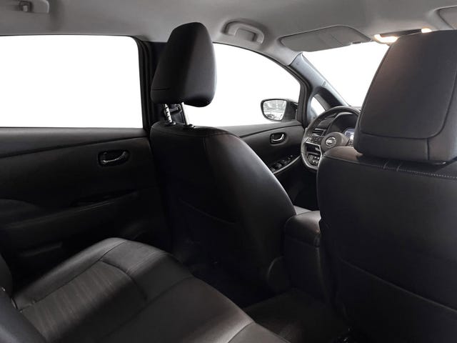2018 NISSAN LEAF - 23