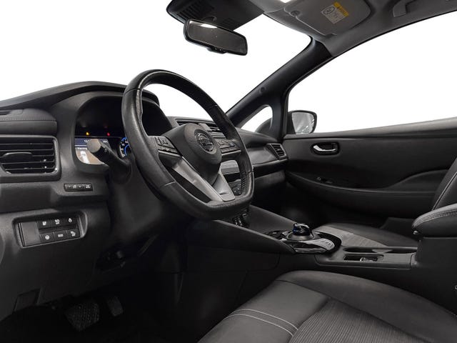 2018 NISSAN LEAF - 14