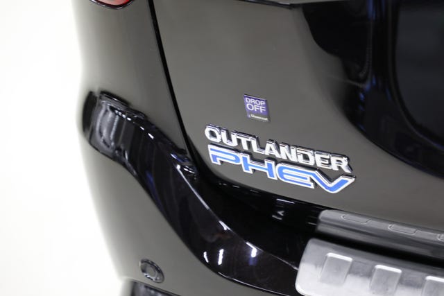 2020 MITSUBISHI OUTLANDER - 9