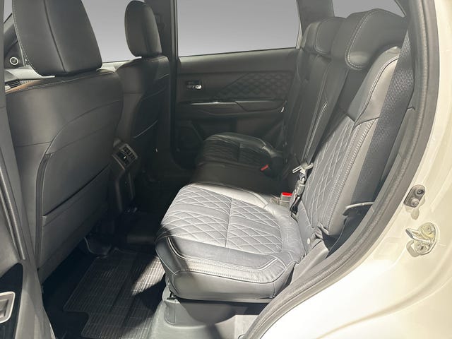 2020 MITSUBISHI OUTLANDER - 14