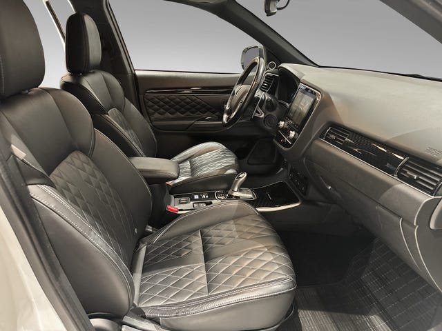 2020 MITSUBISHI OUTLANDER - 15